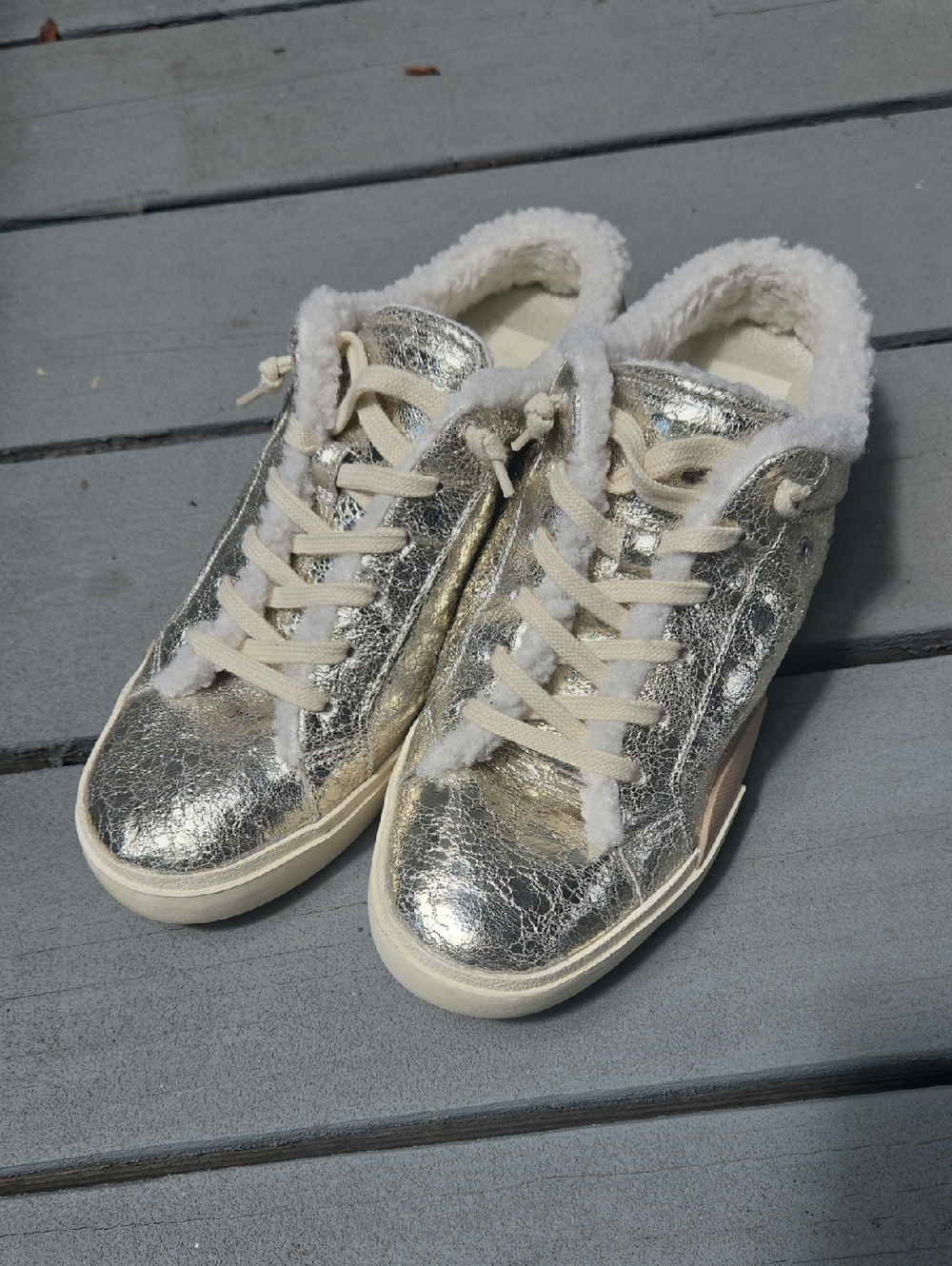 Dolce Vita silver metallic insole with white logo